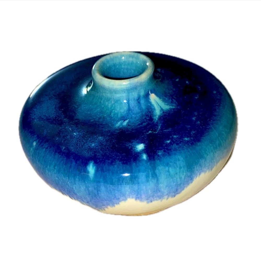 Artisan Ceramic Bud Vase 🏺 🦋